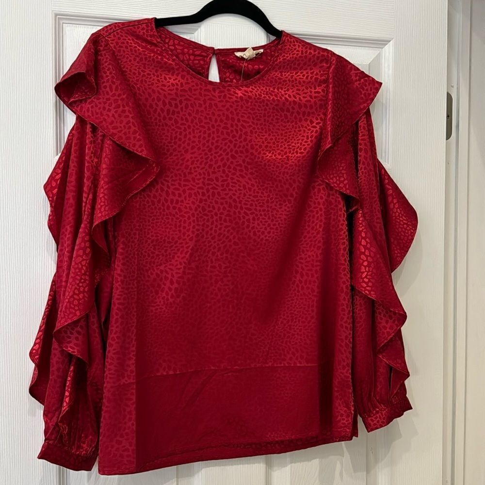 Red leopard silky blouse. Ruffle sleeves. Gorgeous! Size small runs bigger